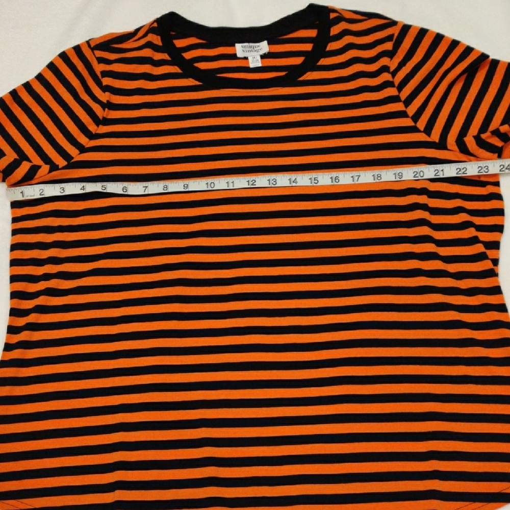 Unique Vintage Orange and Black Striped Tee - Picture 3 of 12
